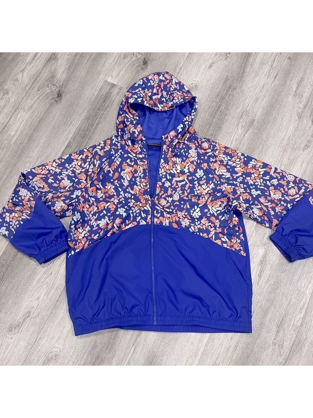 Under Armour UA windbreaker light jacket youth XL